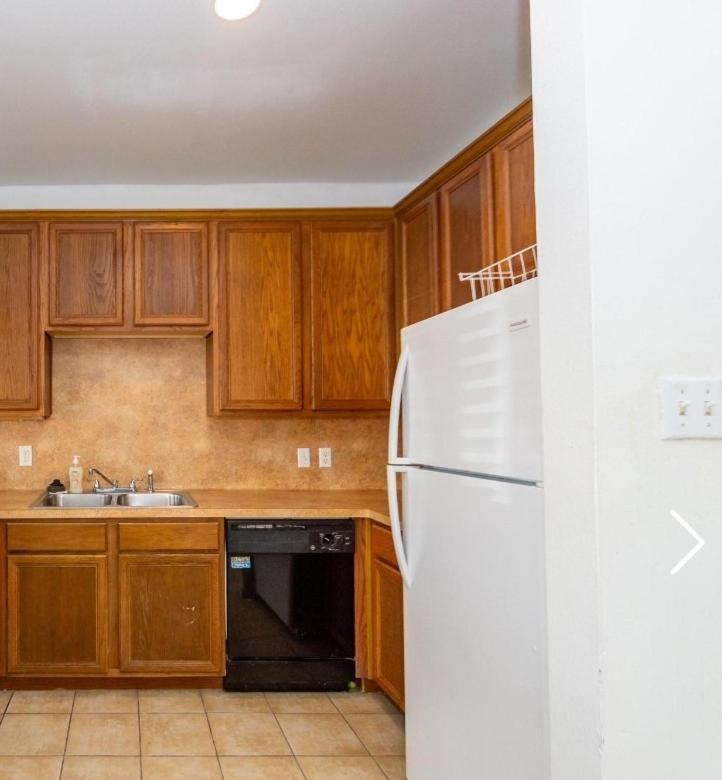 Lovely Downtown Room #2 No Smoking No Kids Second Floor Хюстън Екстериор снимка